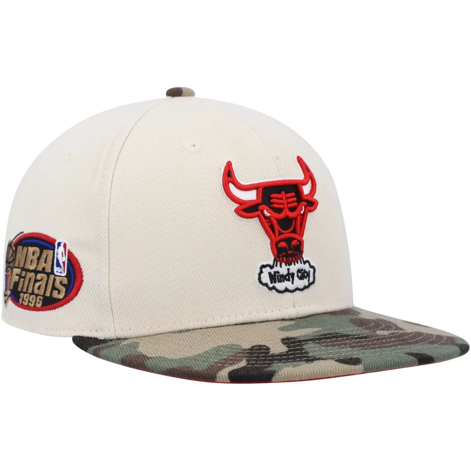 Ceramic Cleaning Men's Mitchell & Ness Cream/Camo Chicago Bulls Hardwood Classics 1996 NBA Finals Off White Camo Fitted Hat